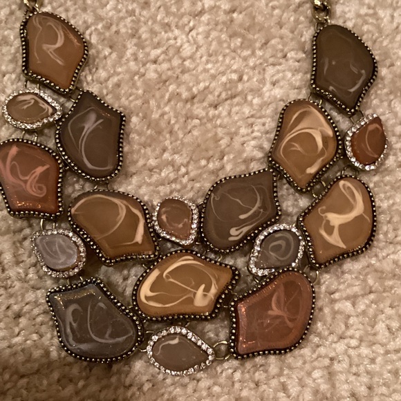 Charming Charlie Earthy Tones Necklace - Picture 2 of 6